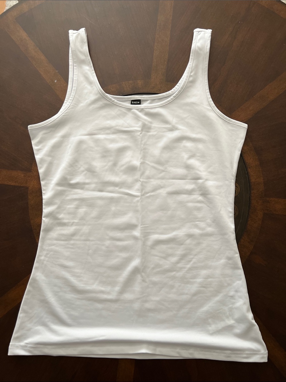 SHEIN White Scoop Neck Tank Top